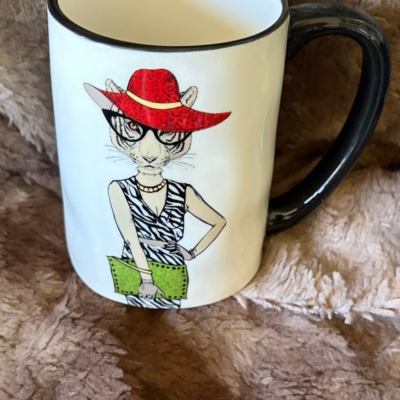 Signature Cat Graphic Mug - Picture 3 of 4